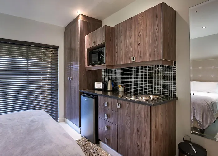 Dynasty Forest Sandown Self Catering Hotel