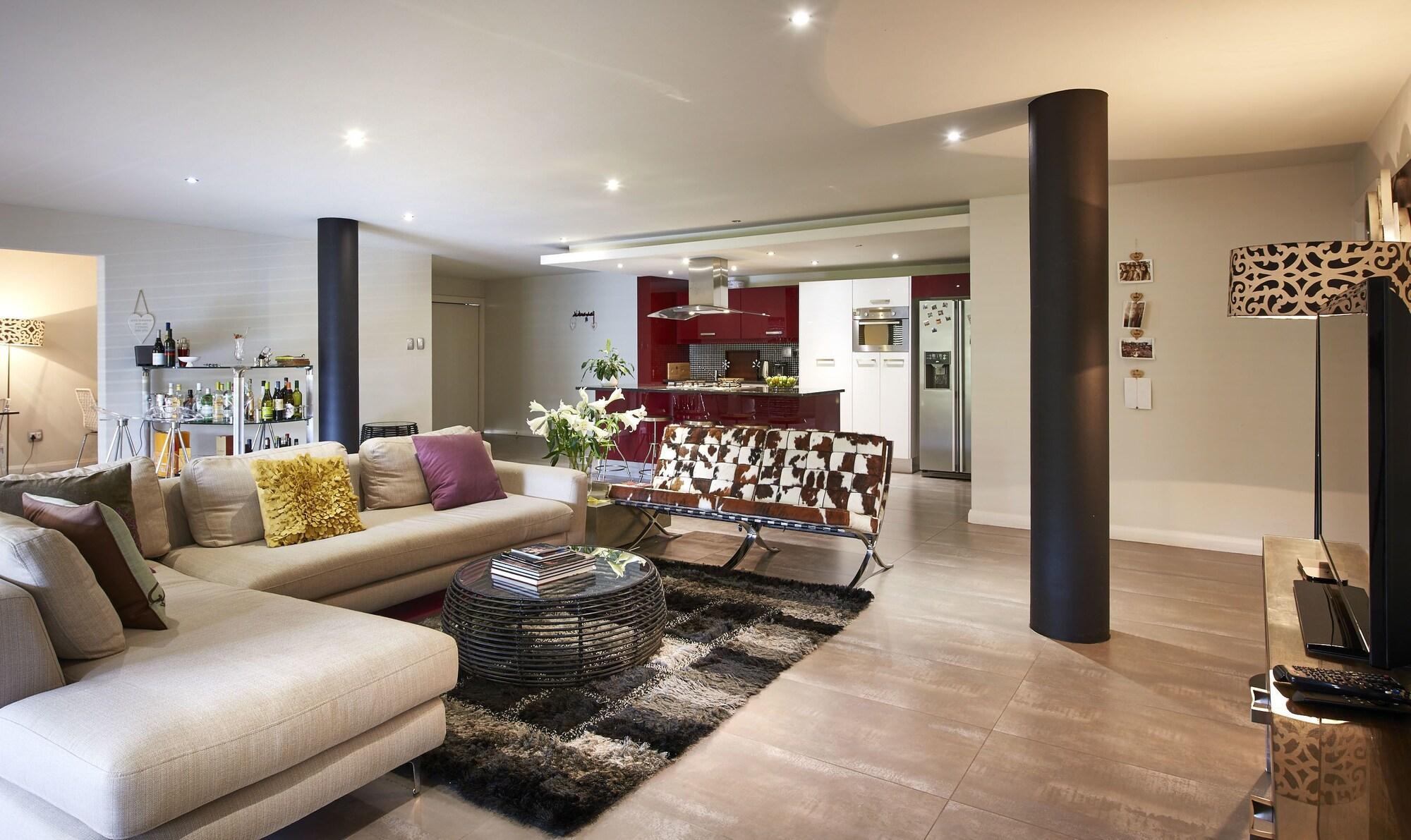 Dynasty Forest Sandown Self Catering Hotel Joanesburgo